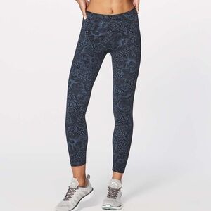 Lululemon Run On Tight (25")